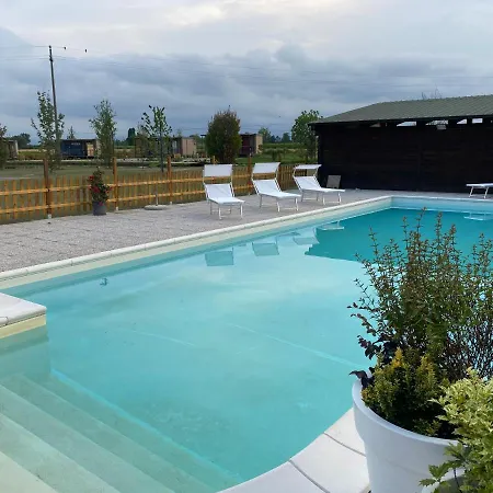 Village - Sirenetta *